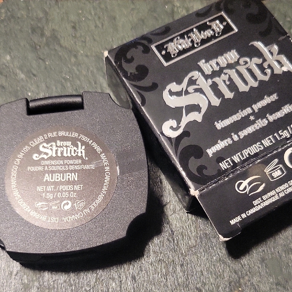 Kat Von D Brow Struck Dimension Powder - Auburn And Mascara